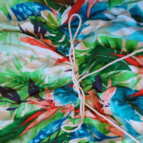 Forever 21 Romper - Picture 4 of 7